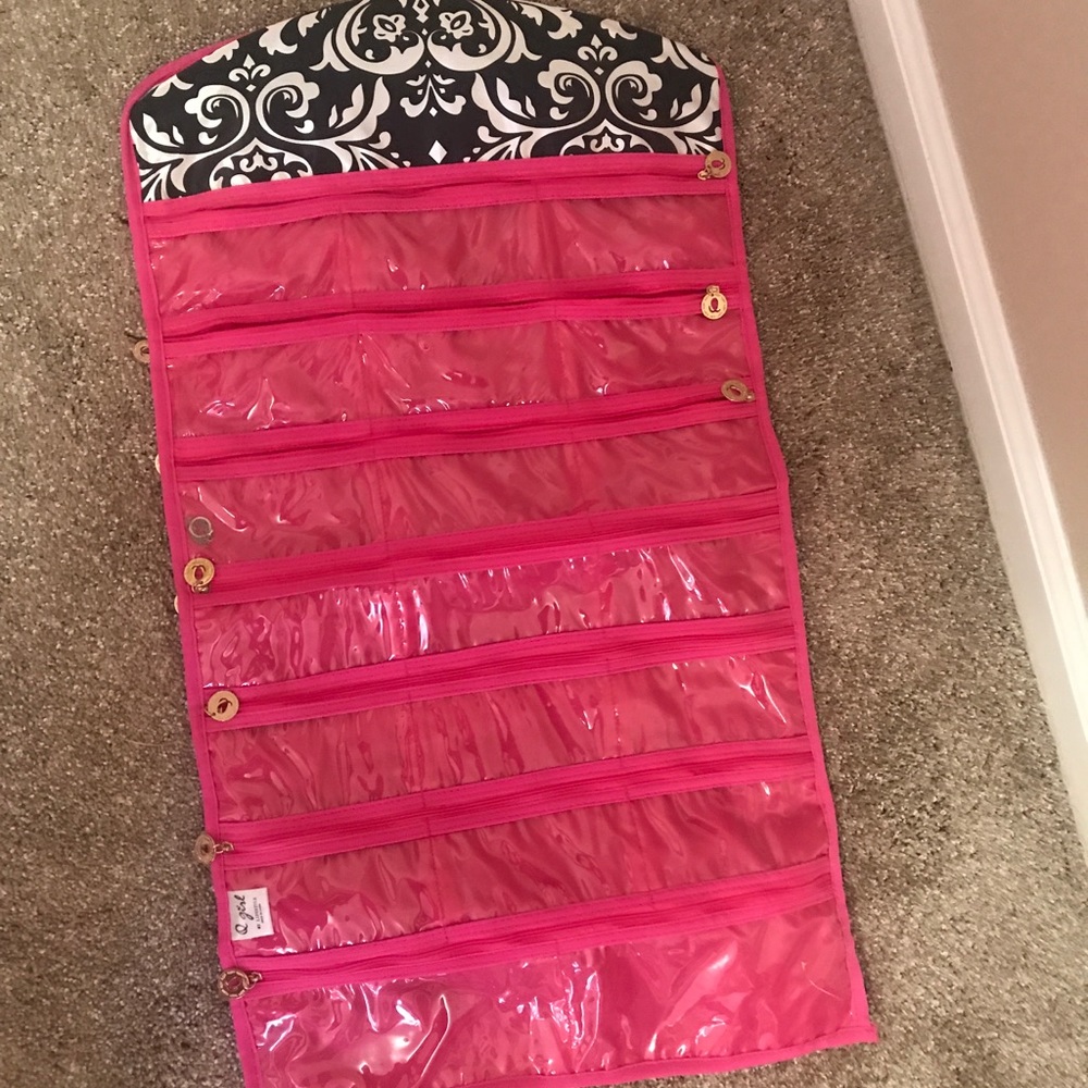 Jewelry holder